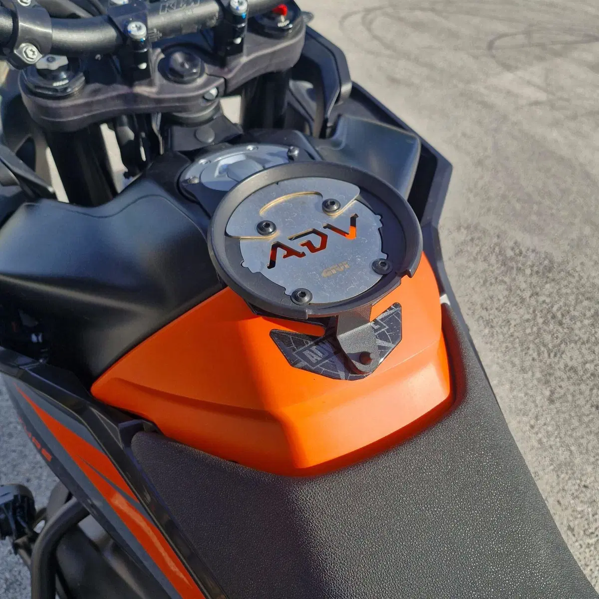 KTM 890 Adventure (2023 - 26) (7)