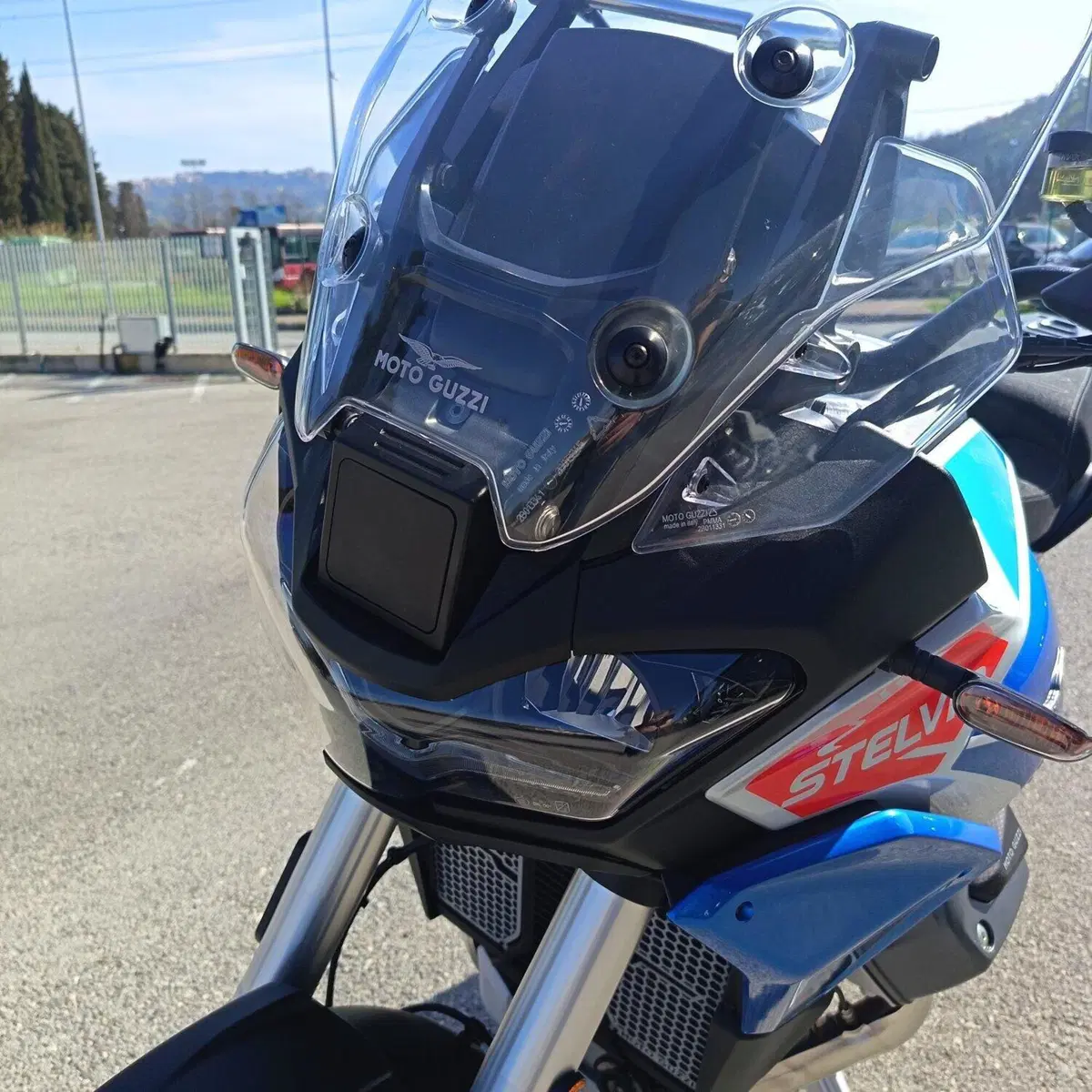 Moto Guzzi Stelvio Duecento Tributo (2025 - 26) (14)