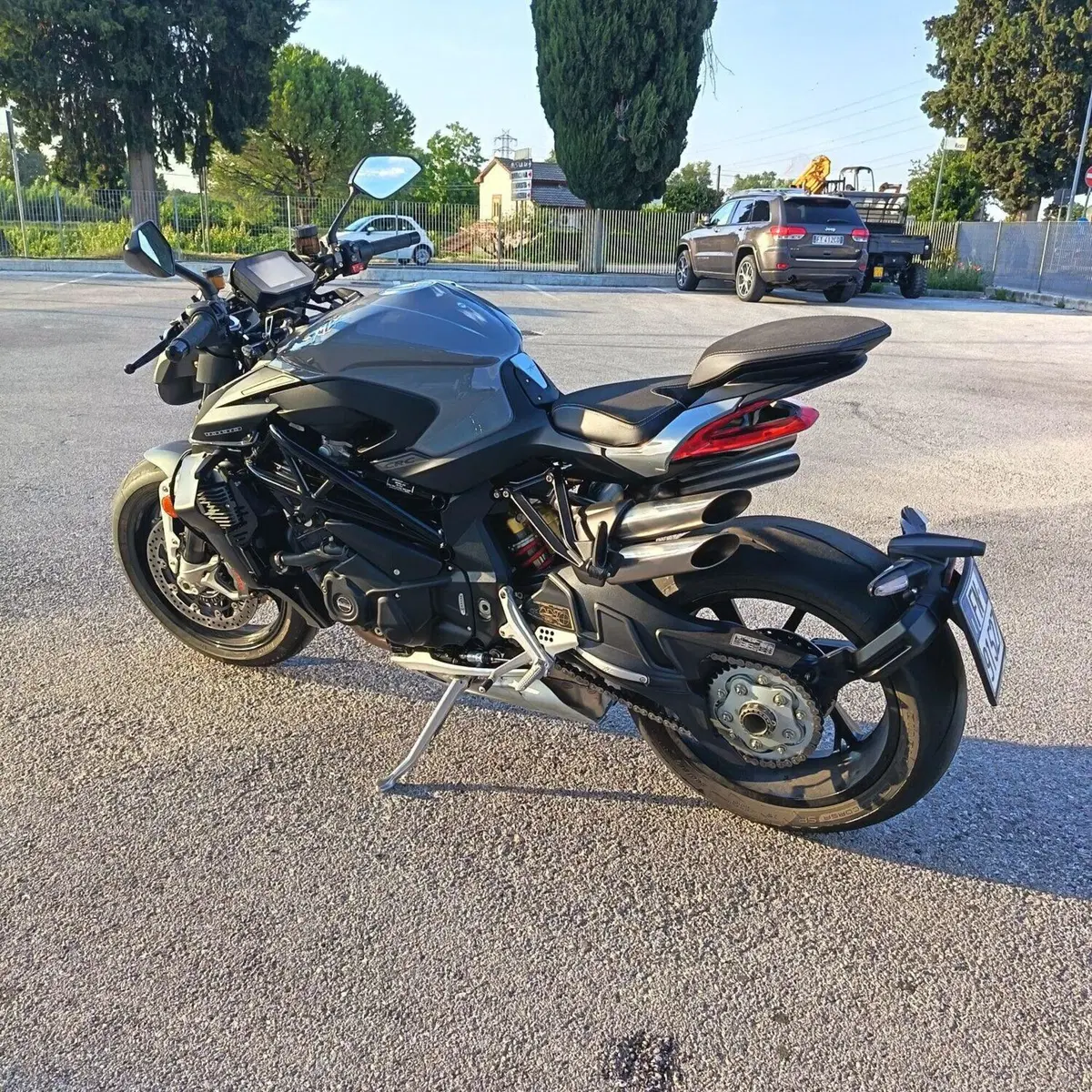 MV Agusta Brutale 1000 RS (2022 - 26) (8)