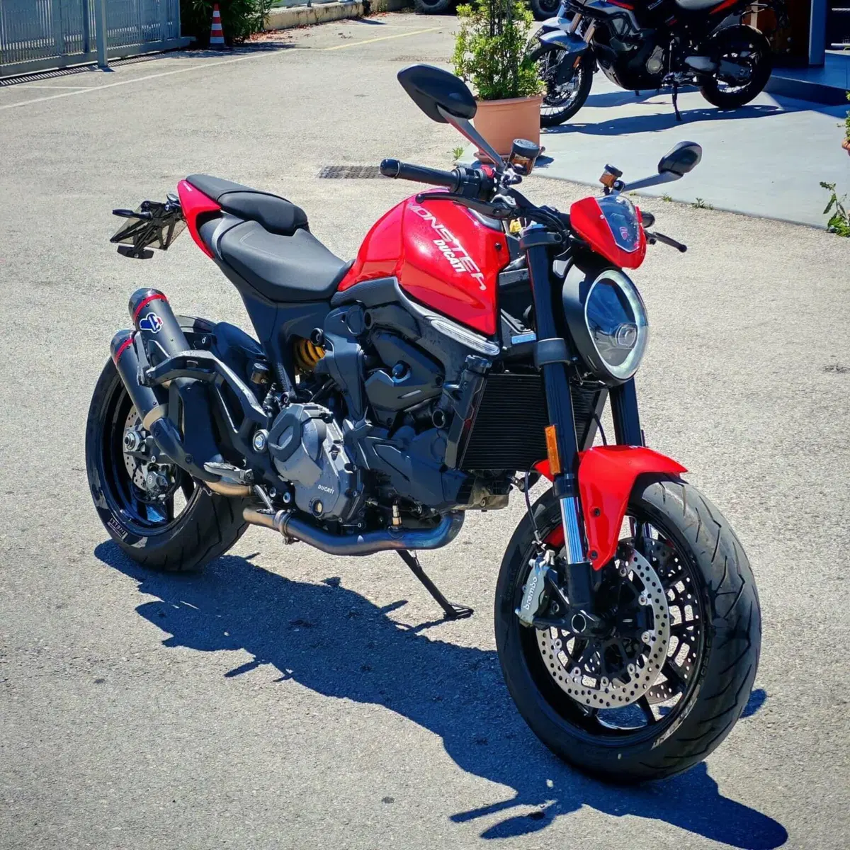 Ducati Monster 937 (2021 - 25) (5)