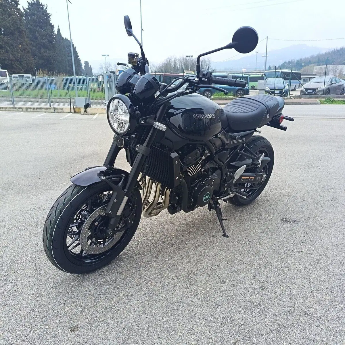 Kawasaki Z 900 RS Black Ball Edition (2026) (5)