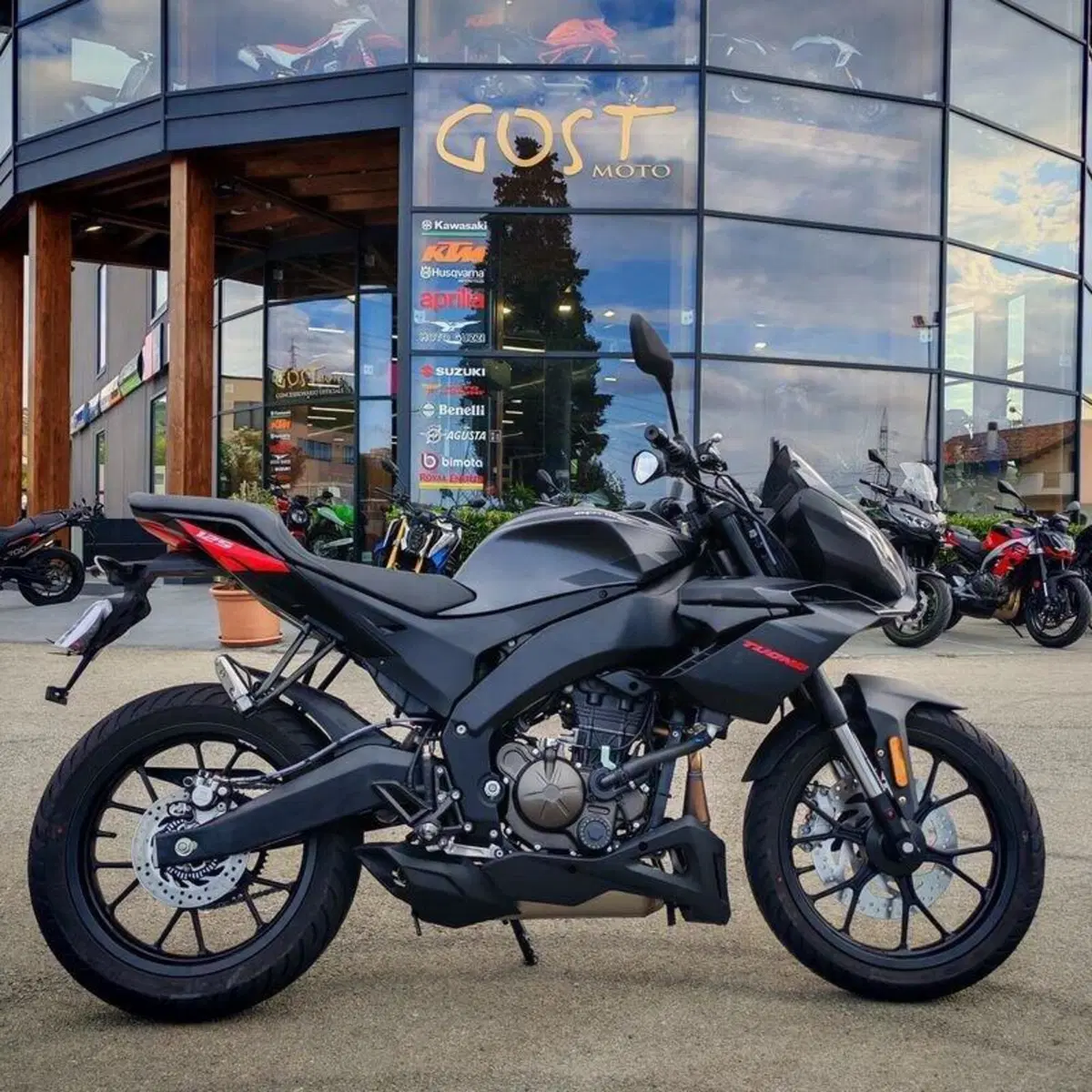 Aprilia Tuono 125 (2025 - 26) (3)