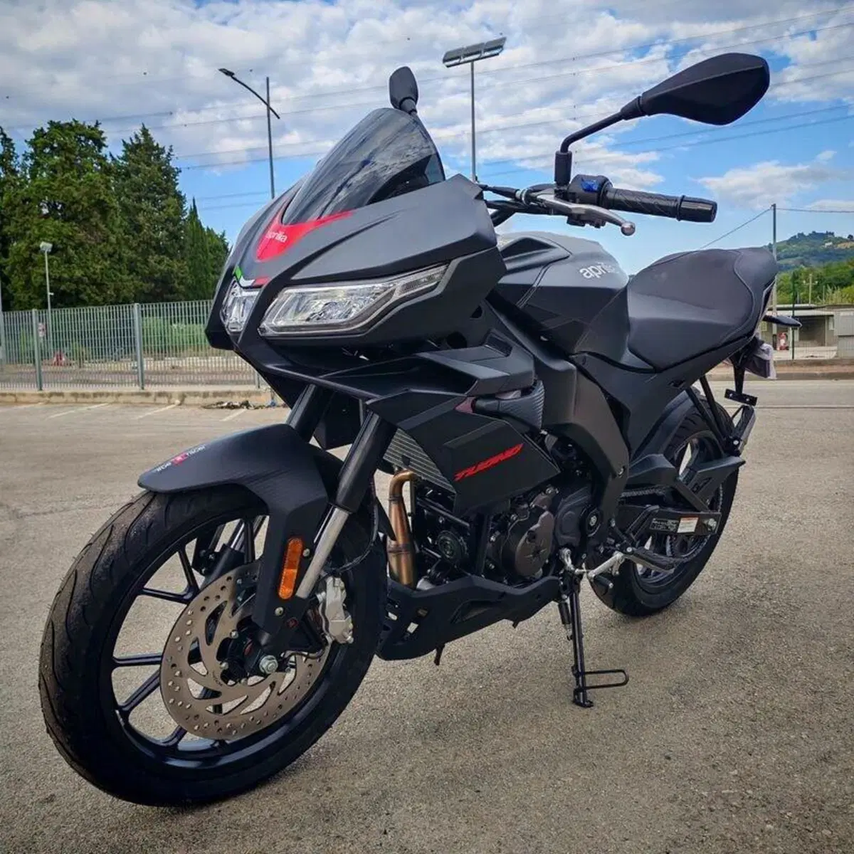 Aprilia Tuono 125 (2025 - 26) (5)