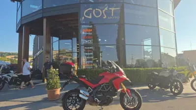 Ducati Multistrada 1200 S Touring (2010 - 12) usata