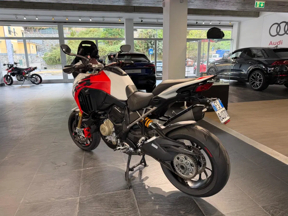 Ducati Multistrada V4 RS (2024 - 25) (4)