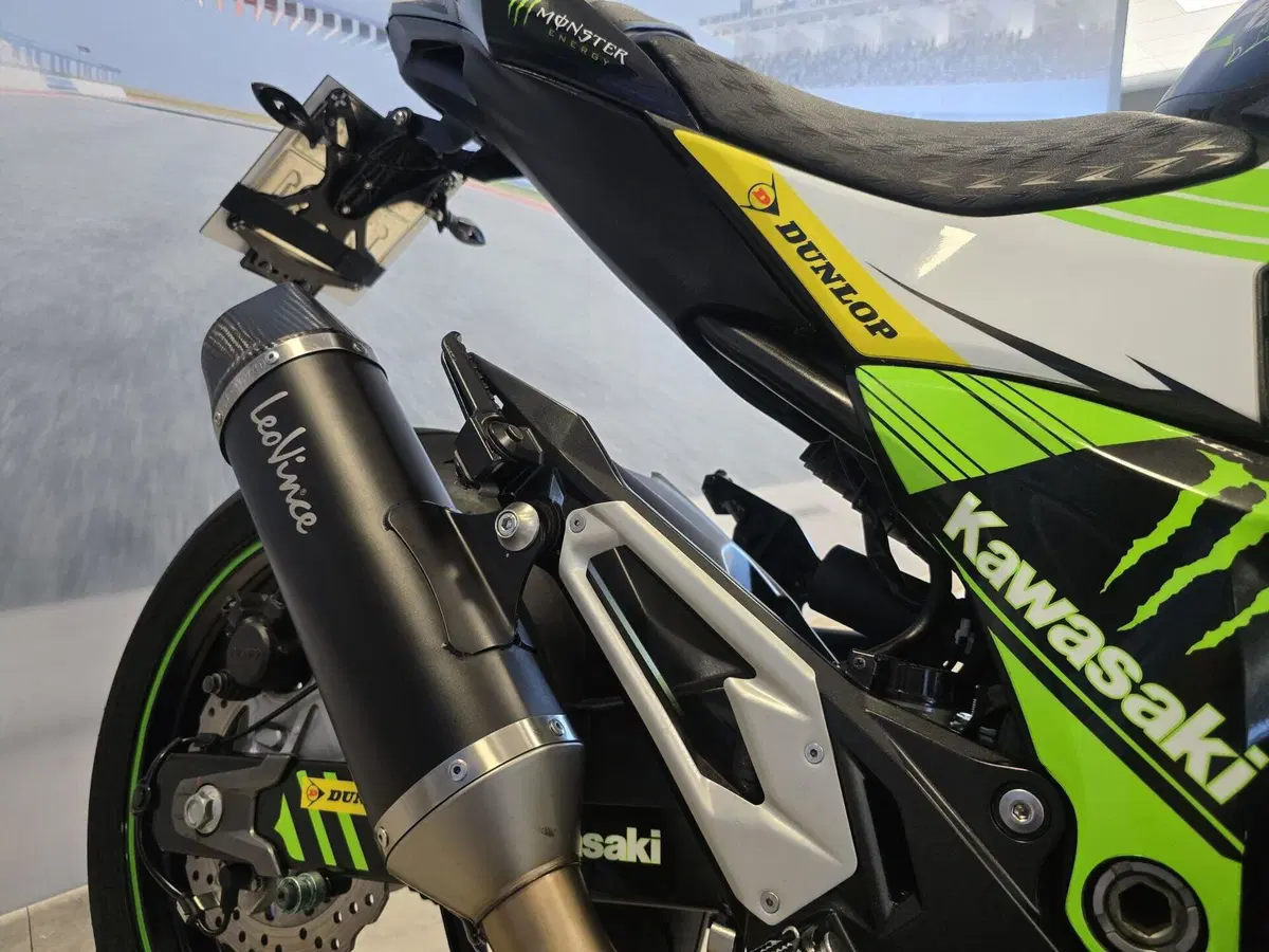 Kawasaki Z 800 ABS (2012 - 16) (18)