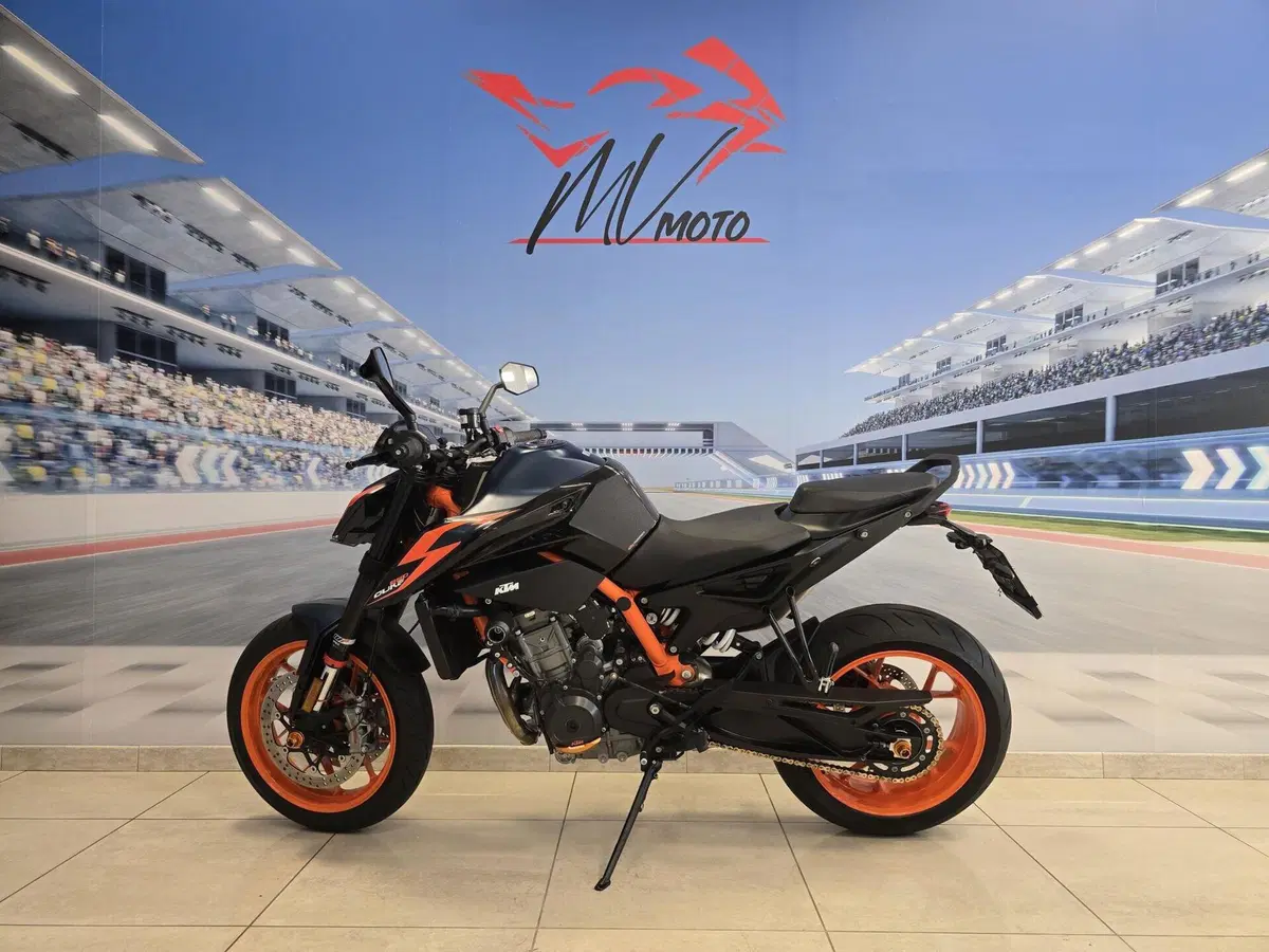 KTM 890 Duke R (2022 - 23) (3)