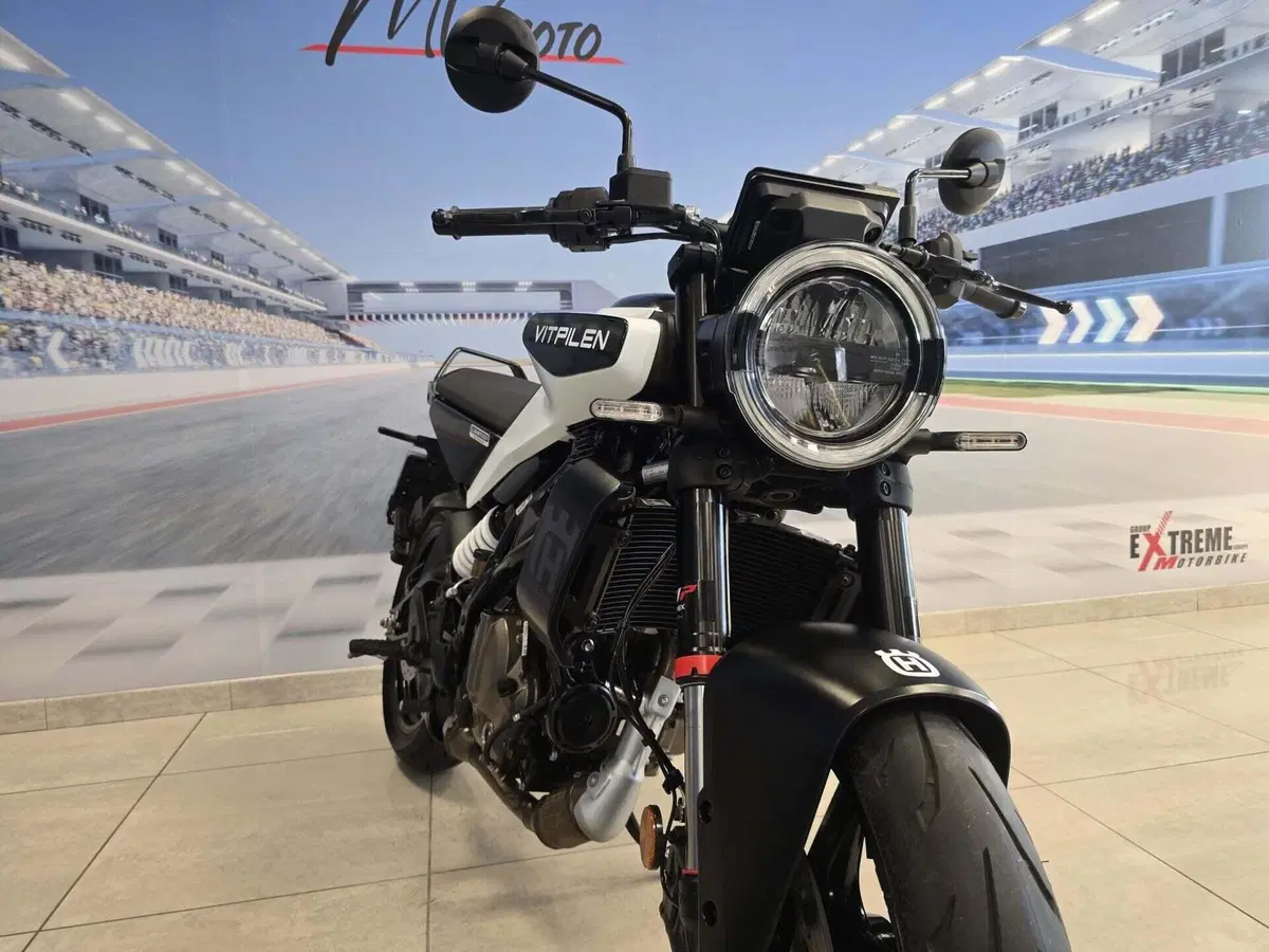 Husqvarna Vitpilen 125 (2024 - 26) (10)