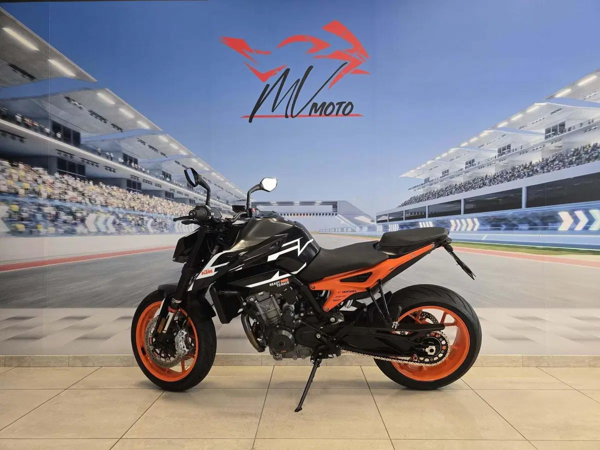 KTM 890 Duke GP (2022 - 23) (4)