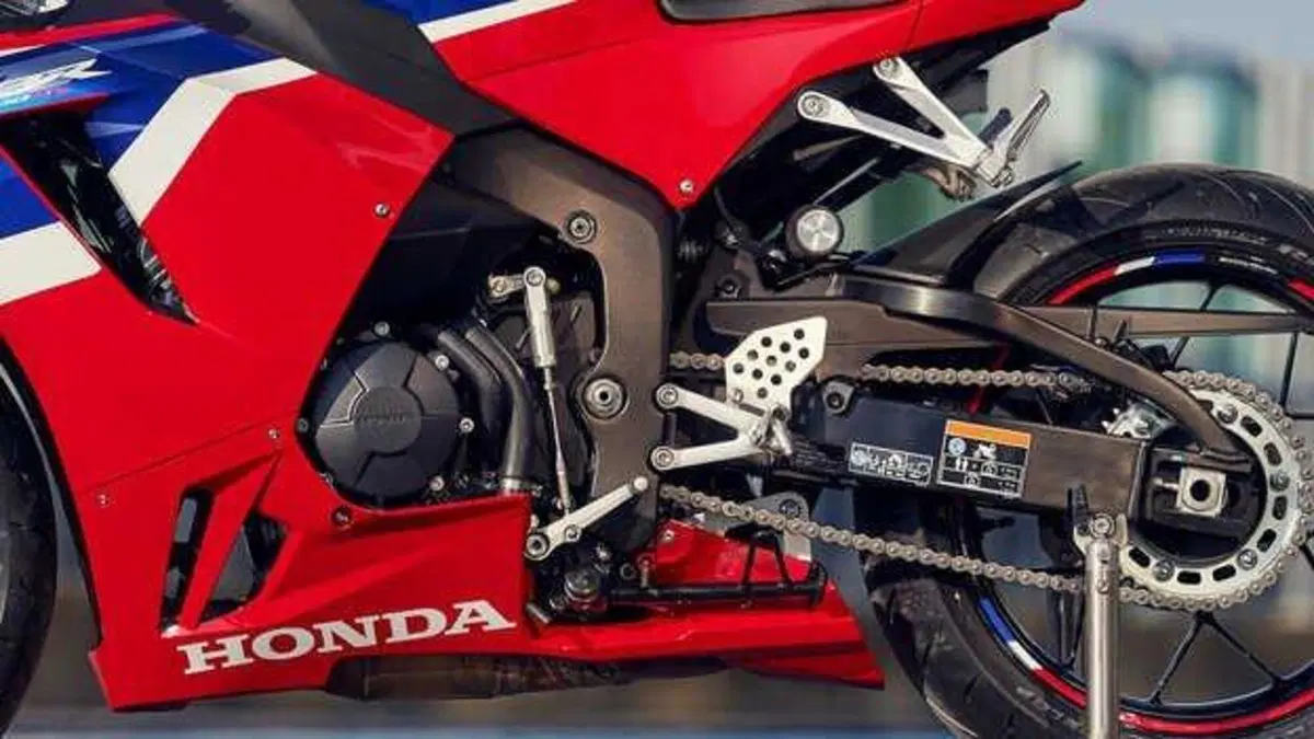 Honda CBR 600 RR (2024 - 26) (2)