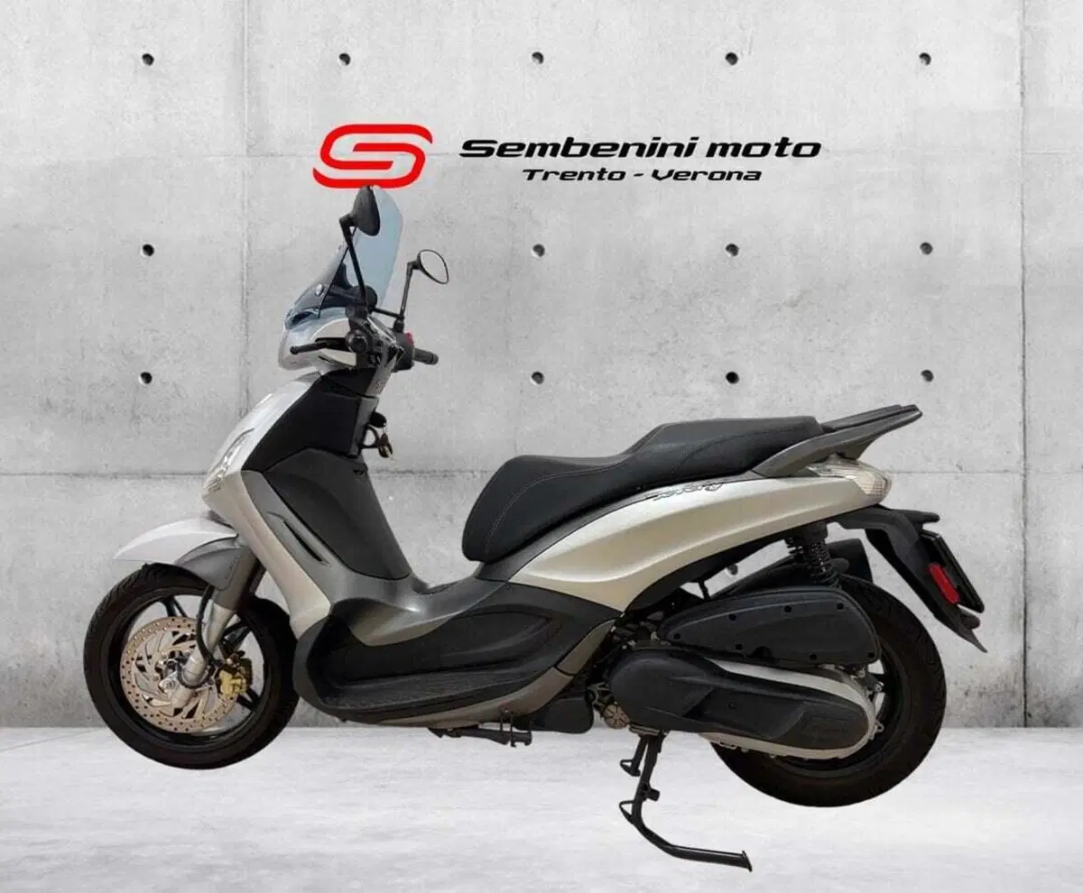 Piaggio Beverly 350 S ABS (2019 - 20) (2)
