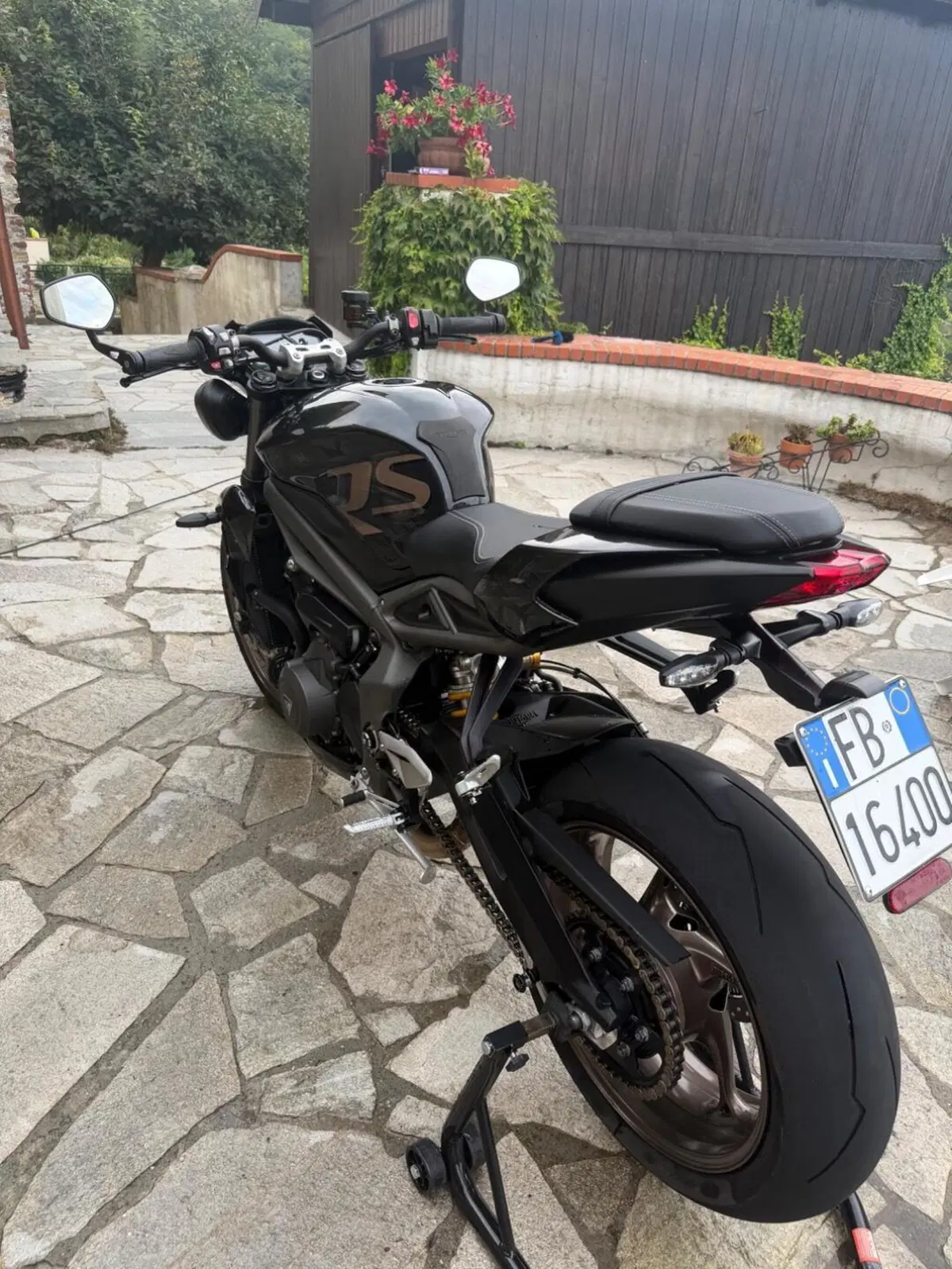 Triumph Street Triple RS (2020 - 22) (5)