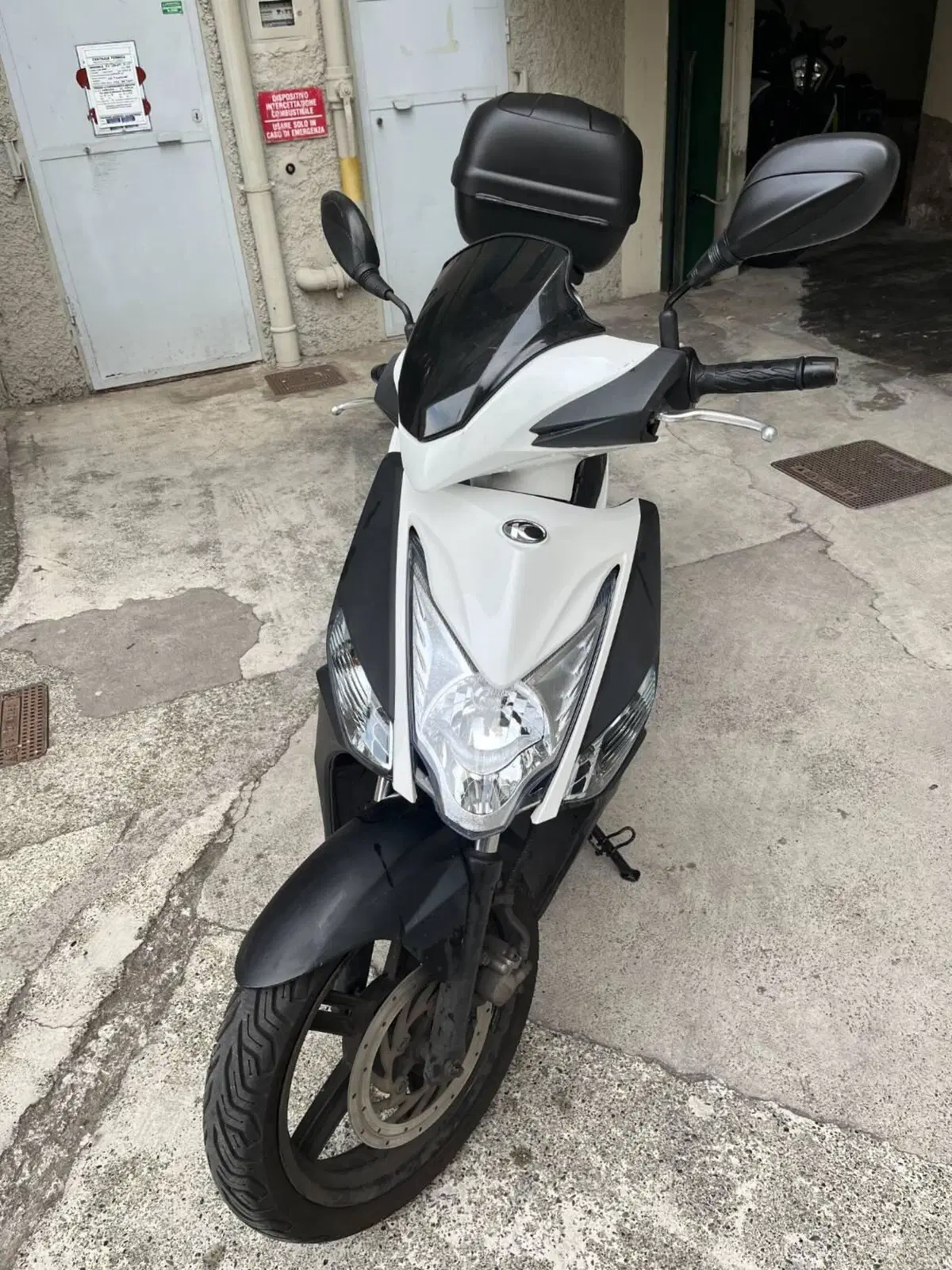 Kymco Agility 125 R16 + (2015 - 17) (2)