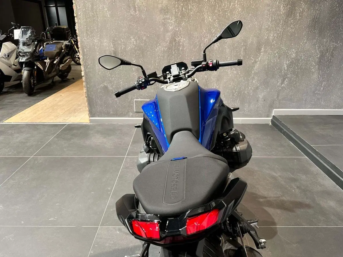 Bmw R 1300 R (2026 - 27) (15)