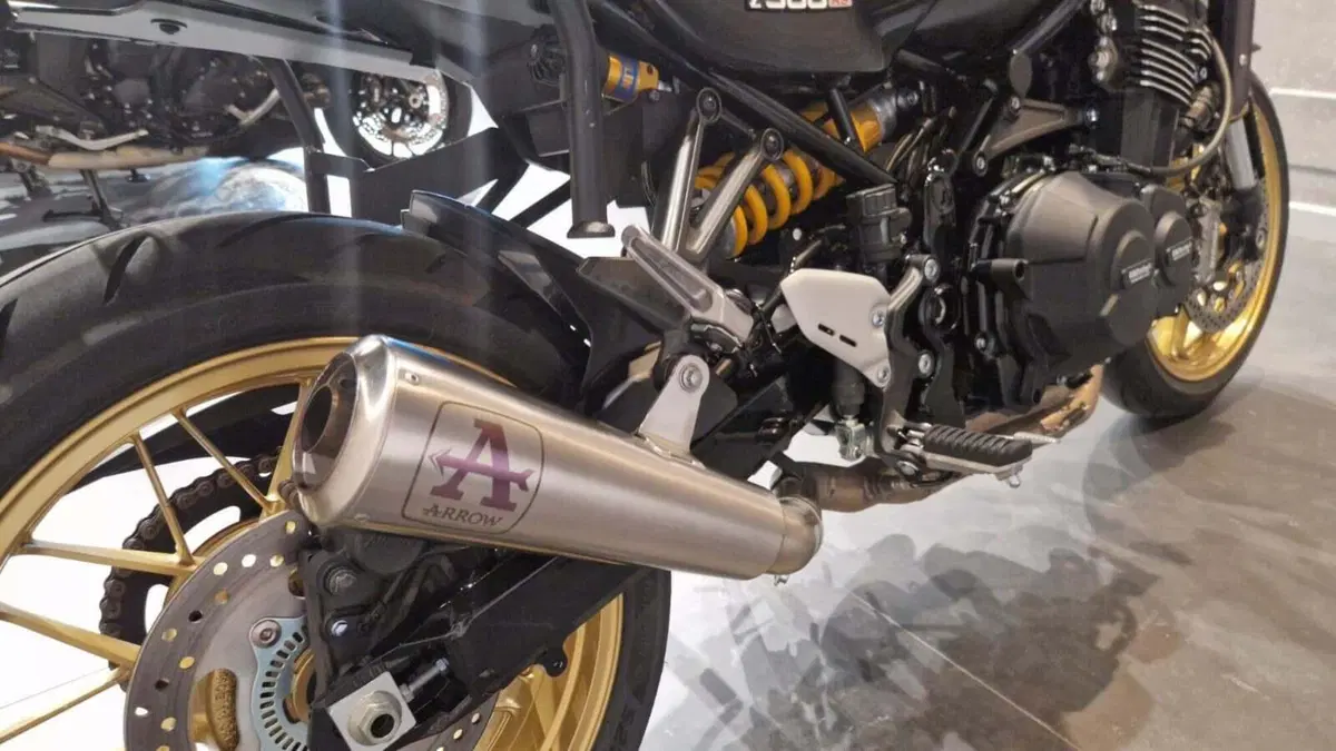 Kawasaki Z 900 RS SE (2022 - 25) (15)