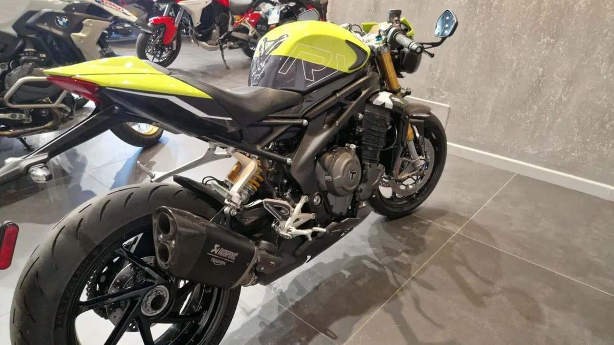 Triumph Speed Triple 1200 RX (2025 - 26) (6)