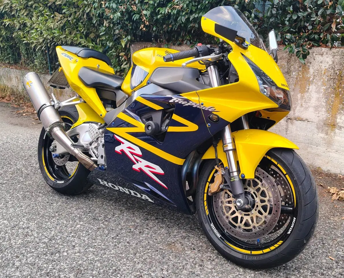 Honda CBR 900 RR Fireblade (2002 - 04) (2)