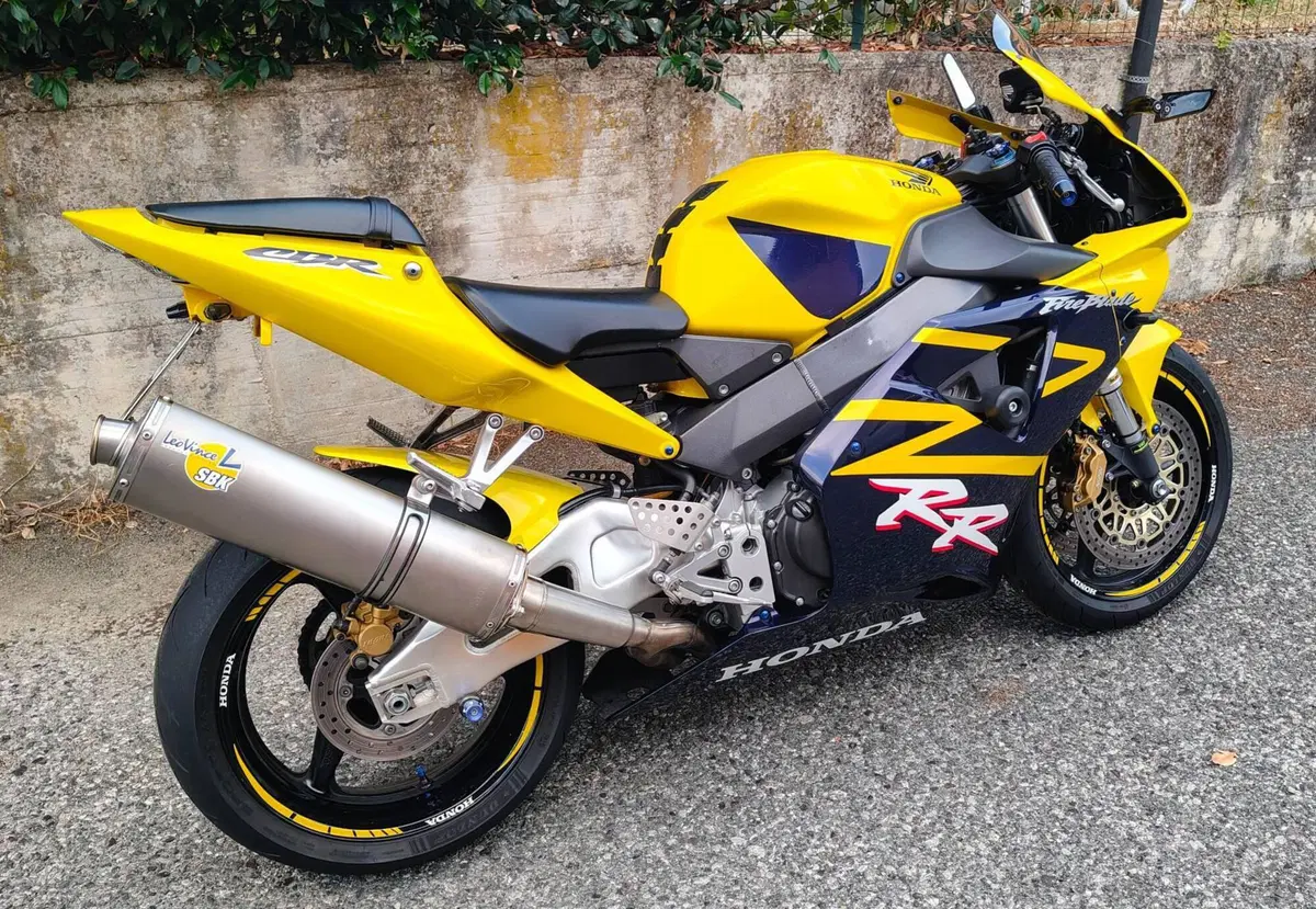 Honda CBR 900 RR Fireblade (2002 - 04) (4)