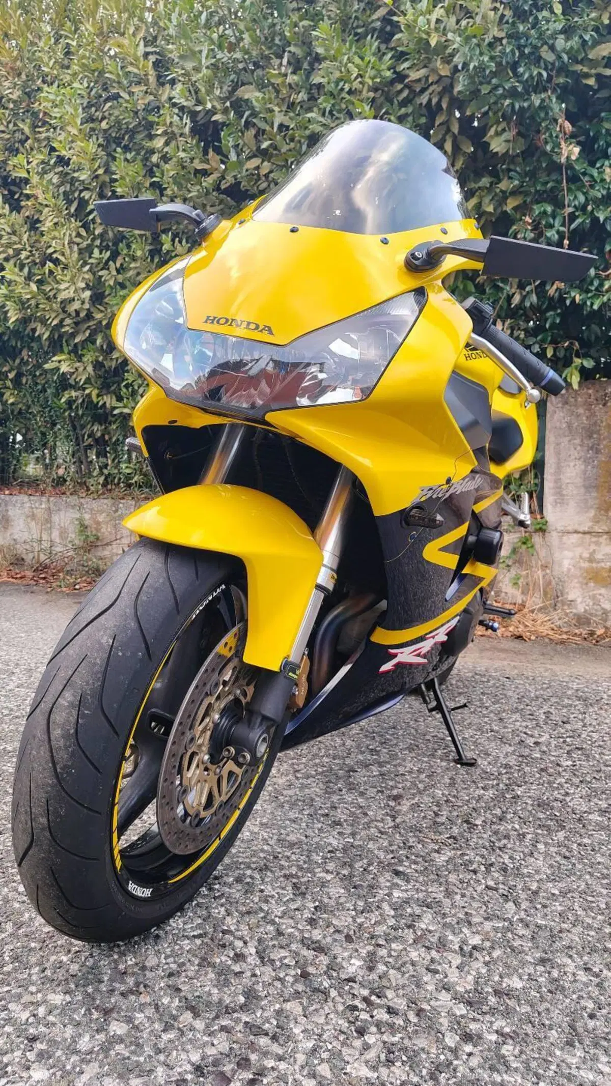 Honda CBR 900 RR Fireblade (2002 - 04) (11)