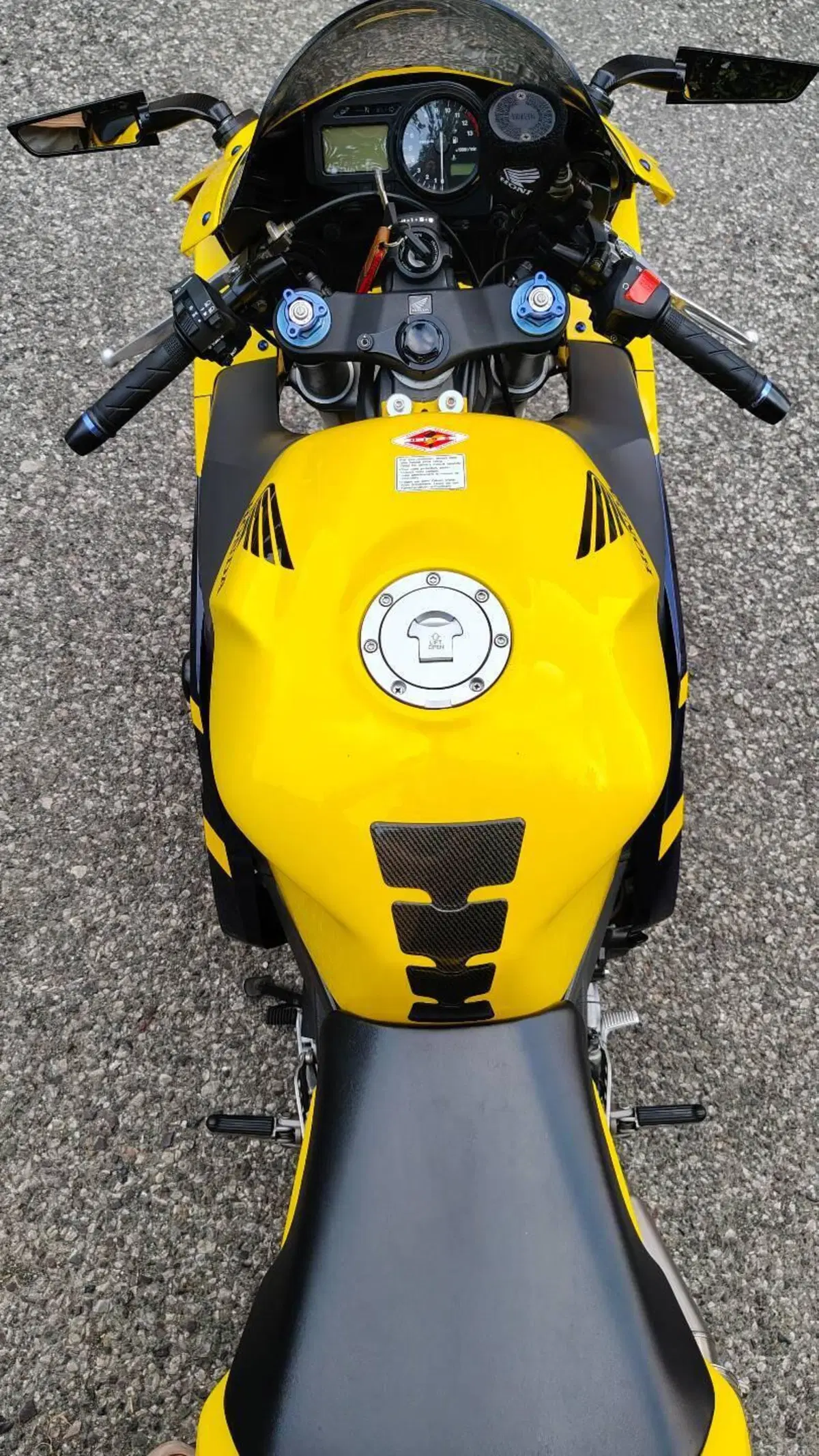 Honda CBR 900 RR Fireblade (2002 - 04) (12)