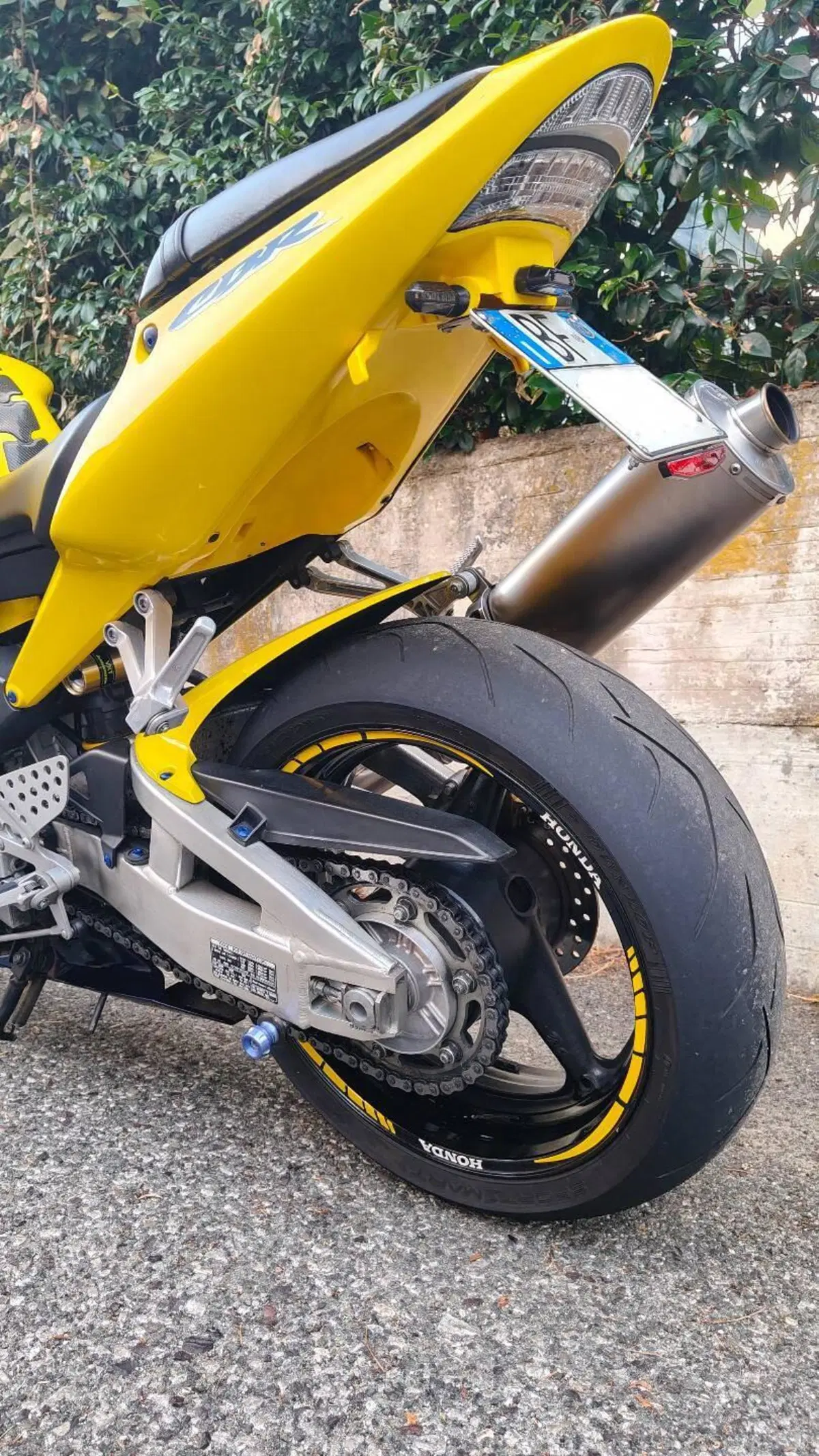 Honda CBR 900 RR Fireblade (2002 - 04) (14)