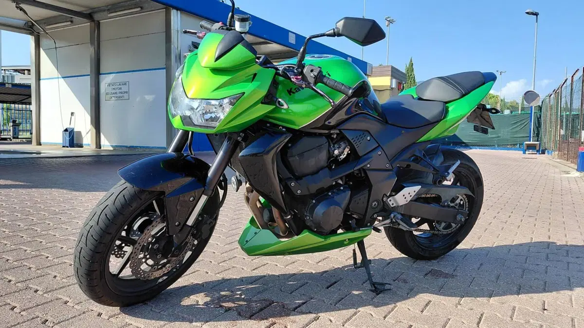 Kawasaki Z 750 (2007 - 14) (3)