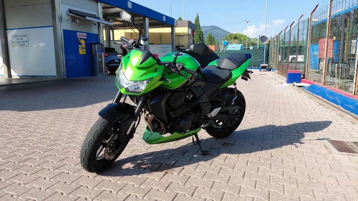 Kawasaki Z 750 (2007 - 14) (7)