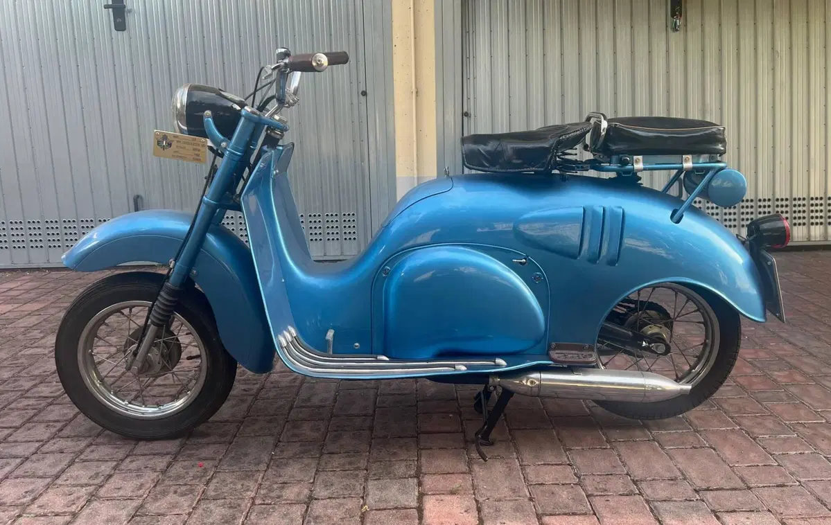 Isomoto Isoscooter 125