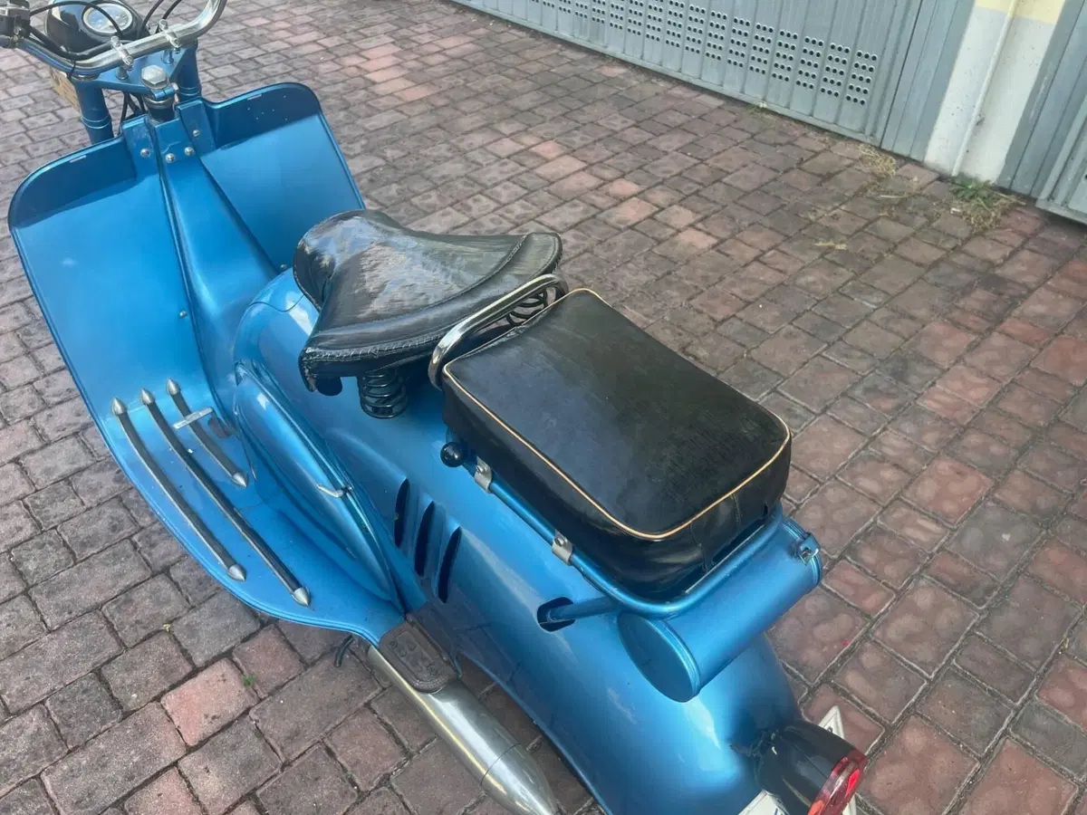 Isomoto Isoscooter 125 (7)