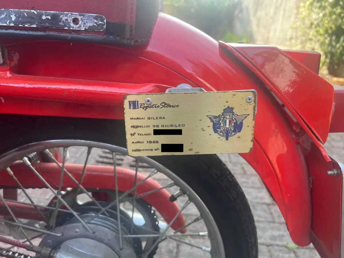 Gilera Giubileo 98 (3)
