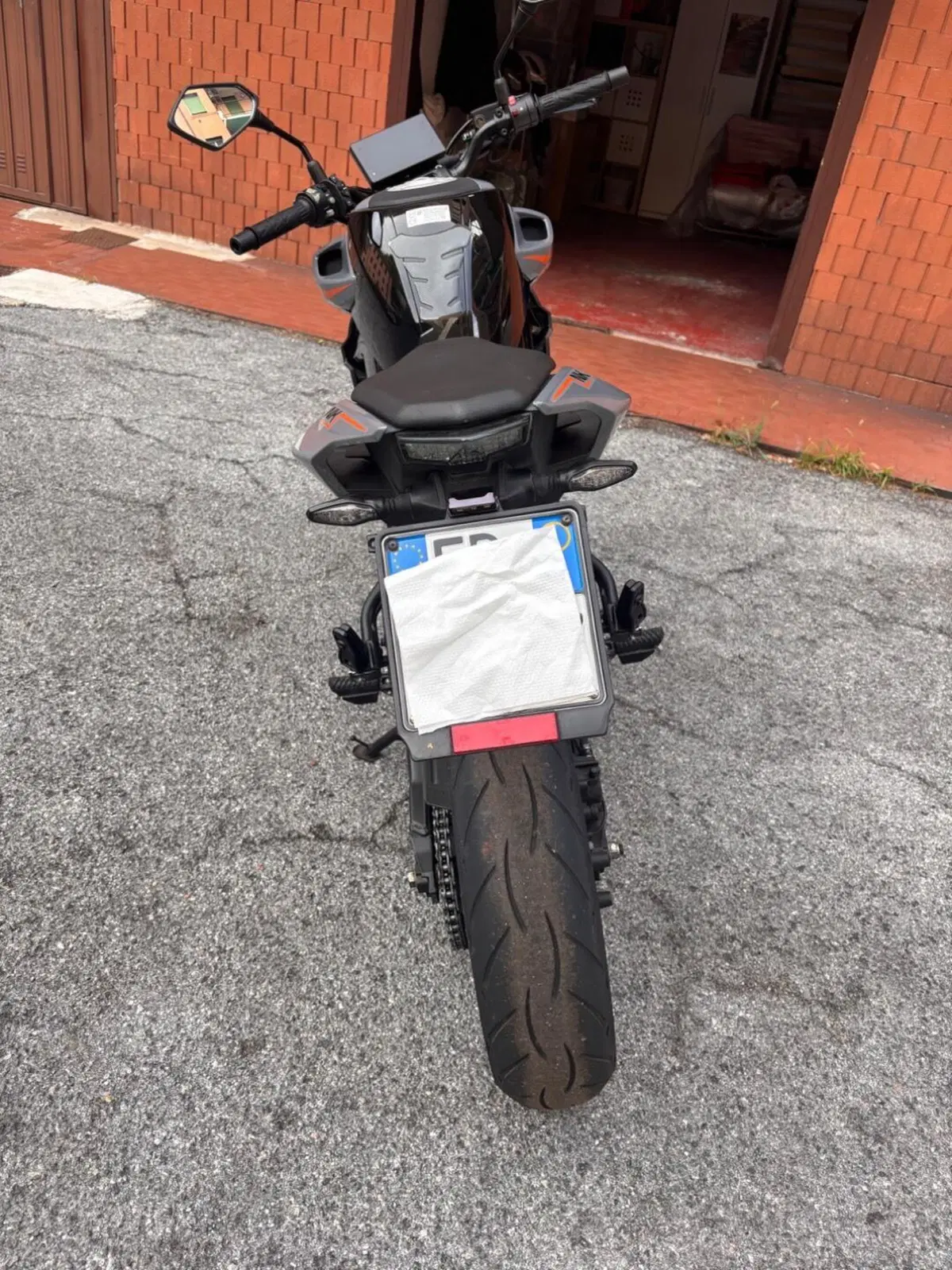 CFMOTO 300NK (2021 - 26) (5)