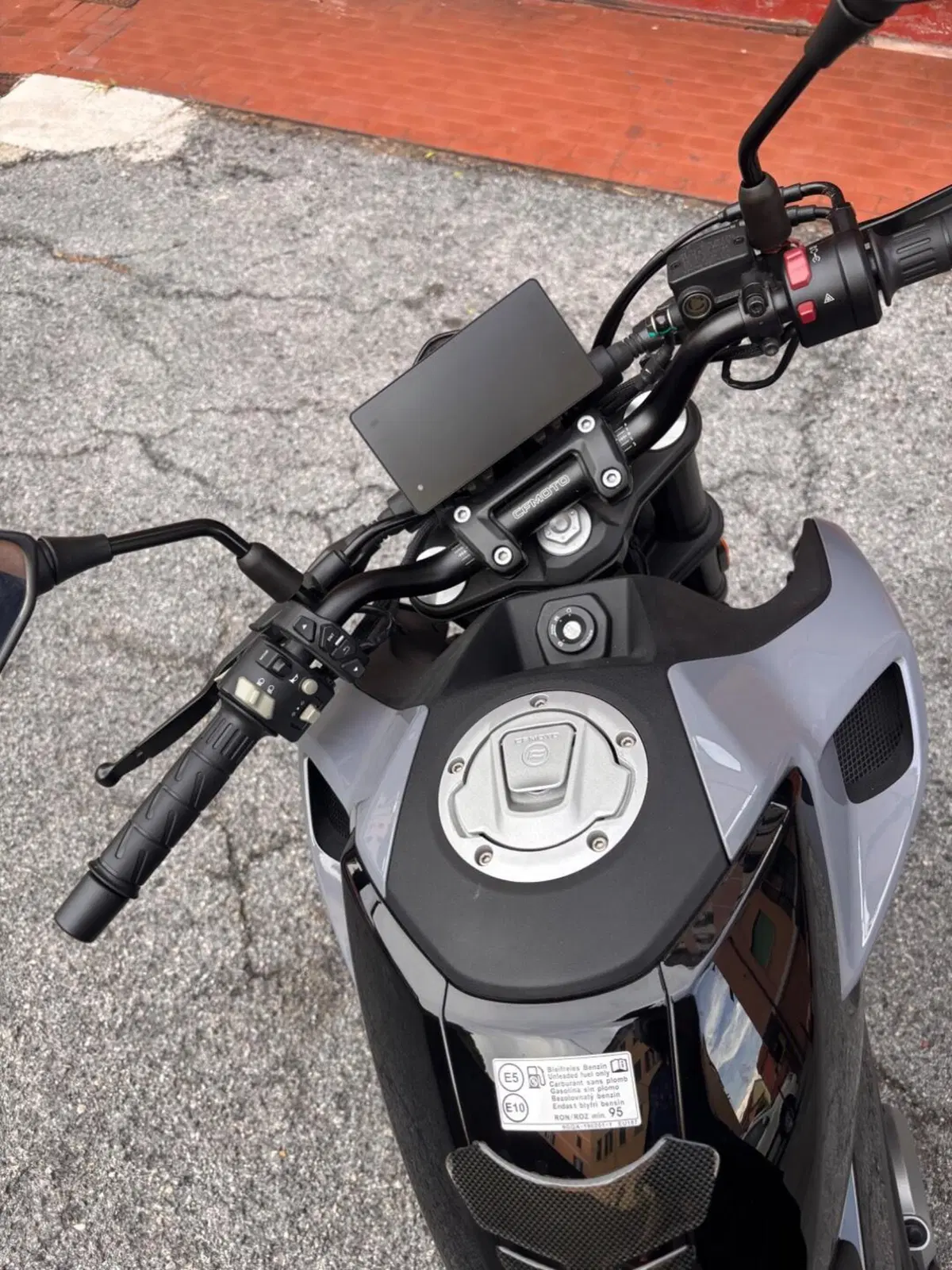 CFMOTO 300NK (2021 - 26) (7)