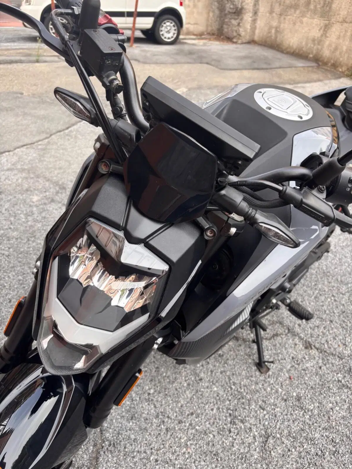 CFMOTO 300NK (2021 - 26) (9)