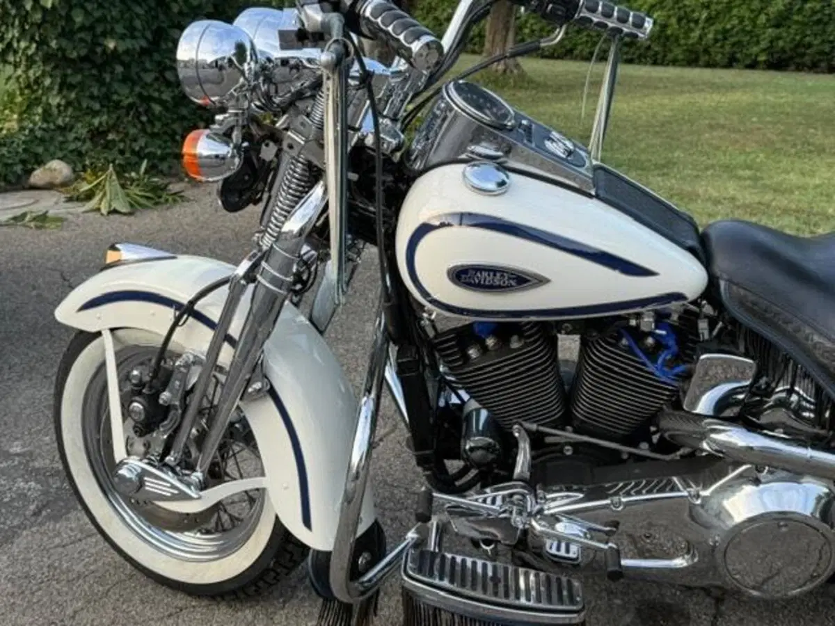 Harley-Davidson 1340 Heritage Springer (1997 - 99) - FLSTS (17)