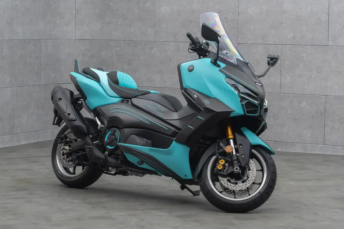 Il Re dei TMAX: ecco come Mansory ha stravolto il 560. Ma quanto costa? [GALLERY]