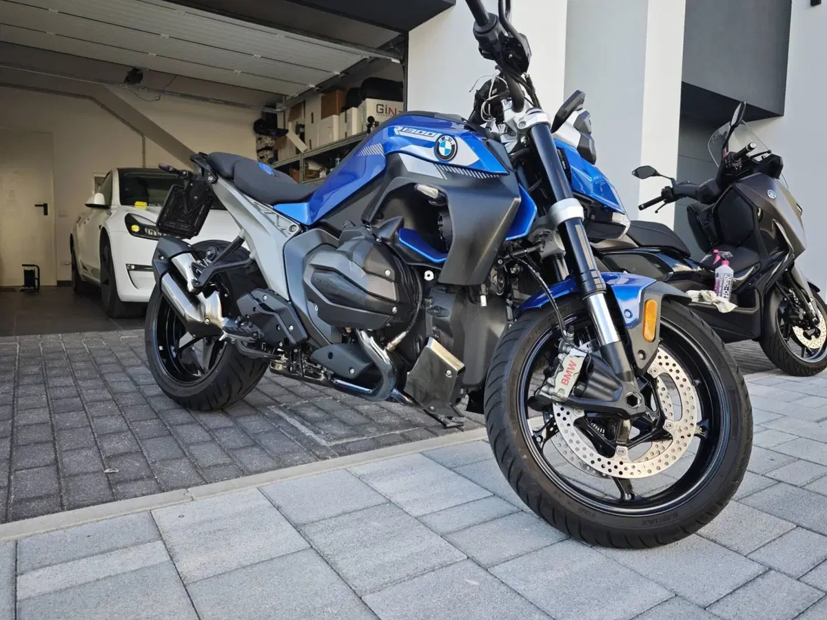 Bmw R 1300 R (2026 - 27) (2)