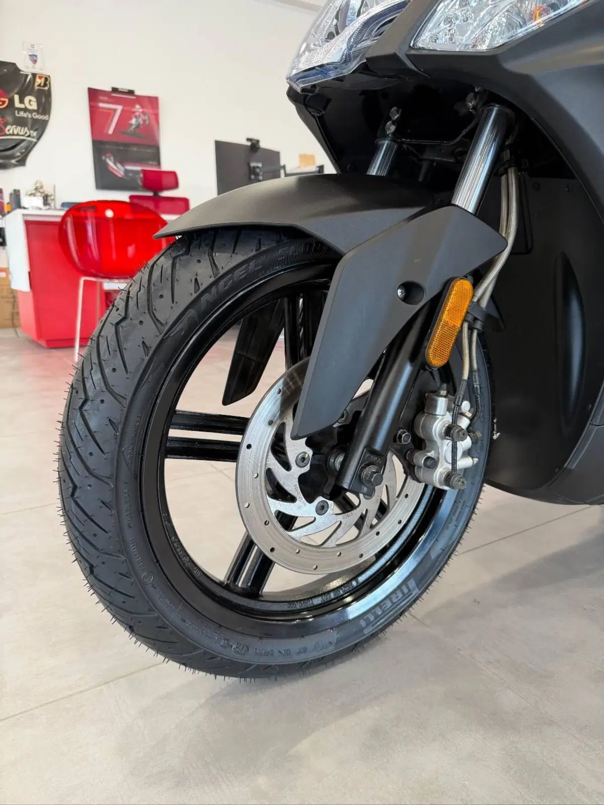 Kymco Agility 125 R16 Power Up (2021 - 26) (11)