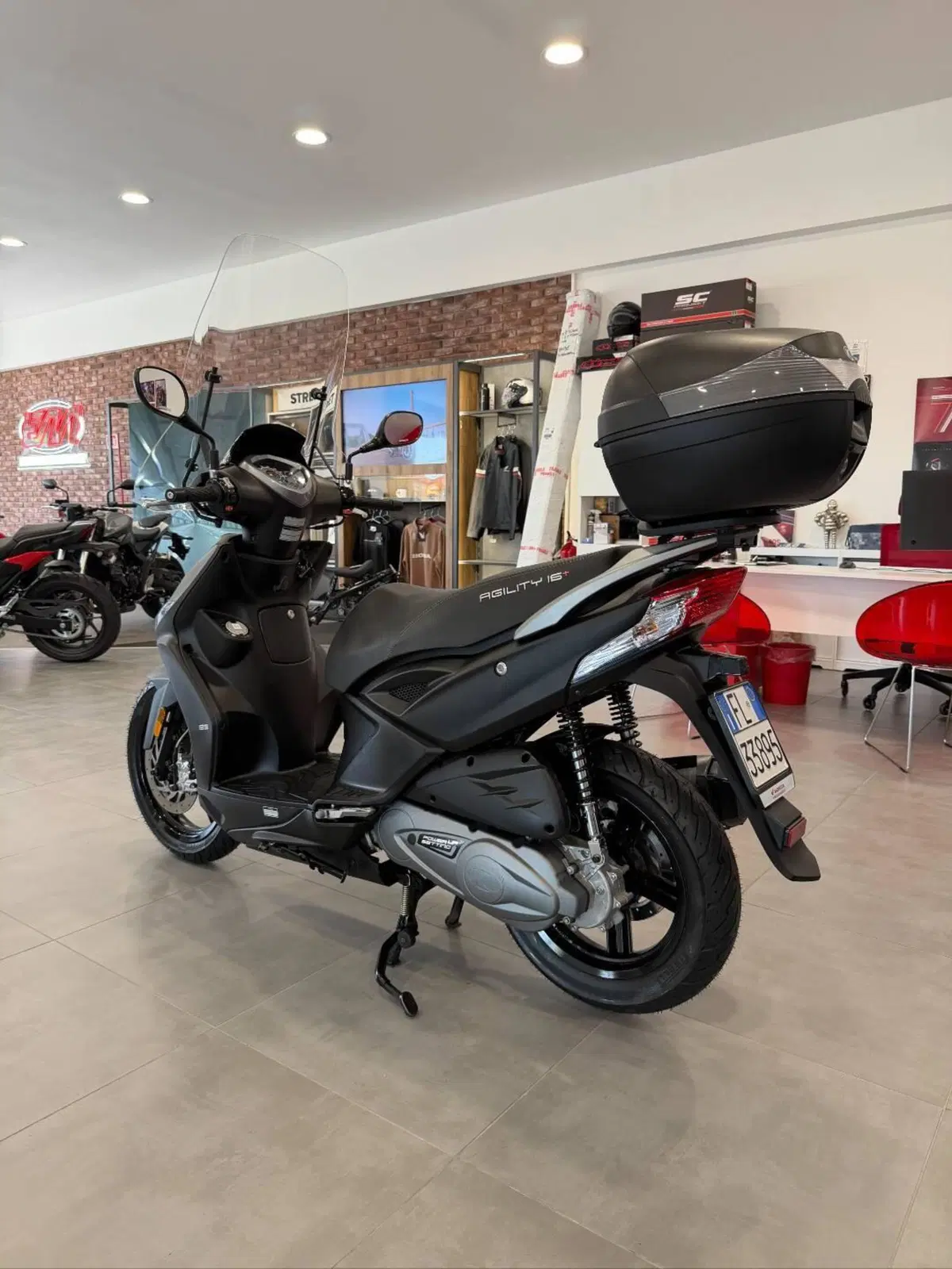 Kymco Agility 125 R16 Power Up (2021 - 26) (4)