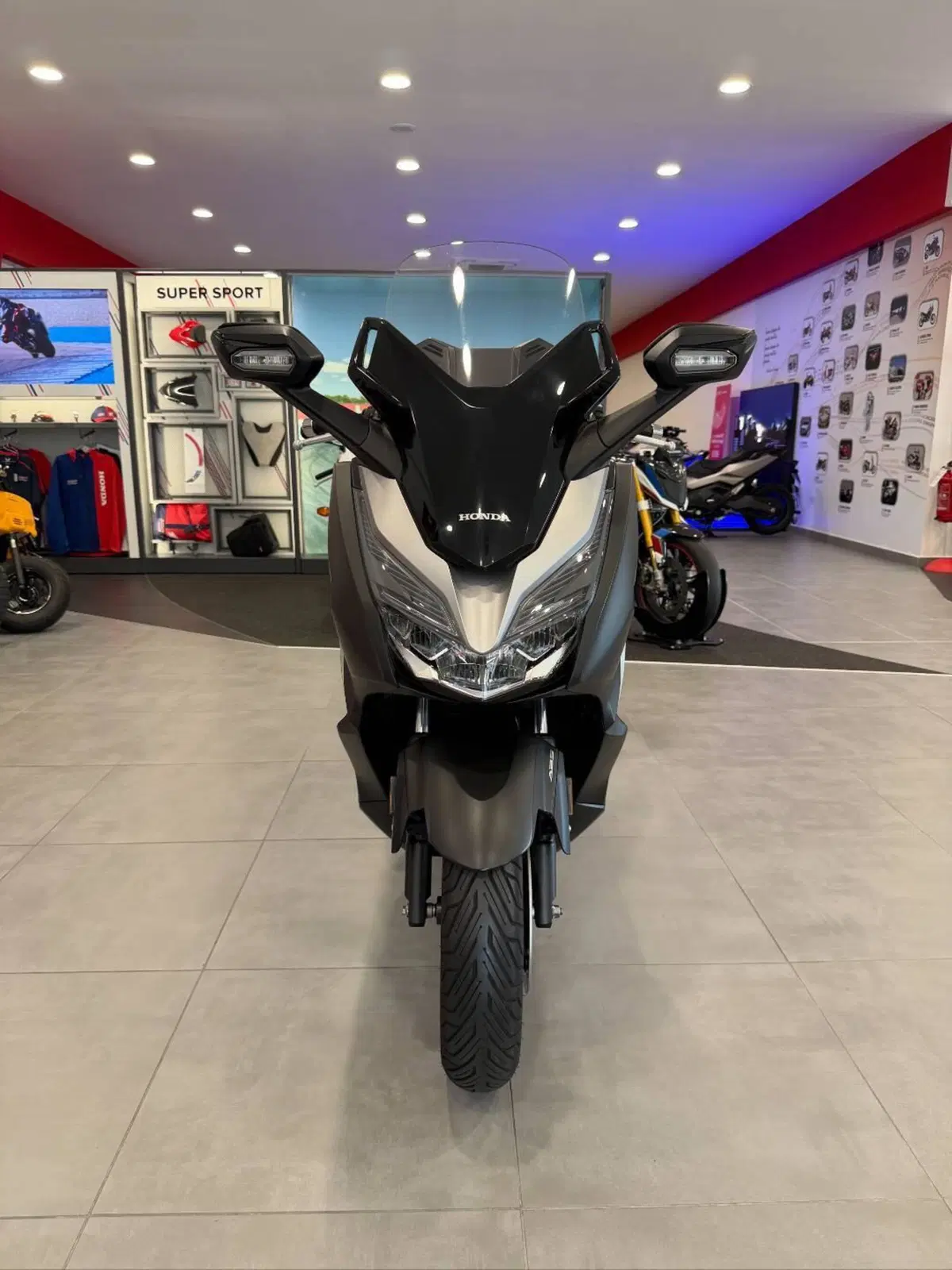 Honda Forza 300 Deluxe ABS (2018 - 20) (5)