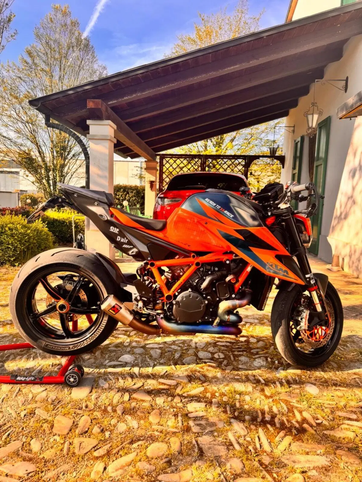 KTM 1290 Super Duke R (2021) (2)
