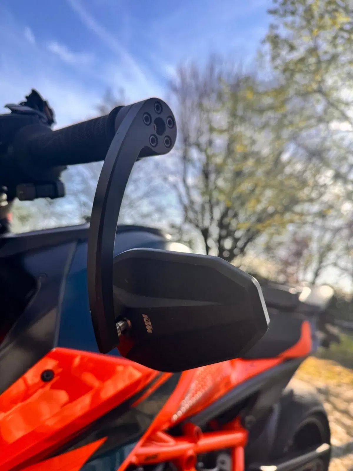 KTM 1290 Super Duke R (2021) (8)