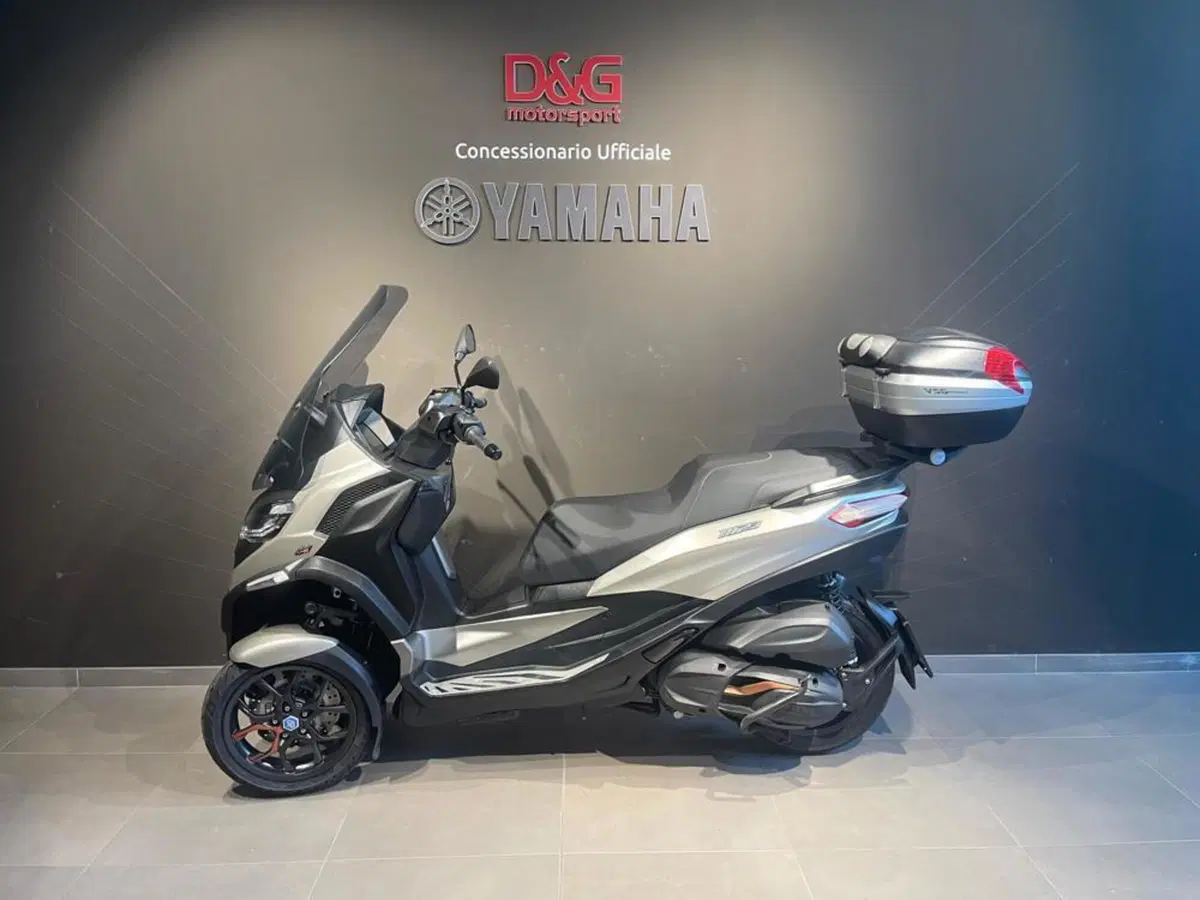 Piaggio MP3 530 ABS Hpe (2023 - 24) (4)