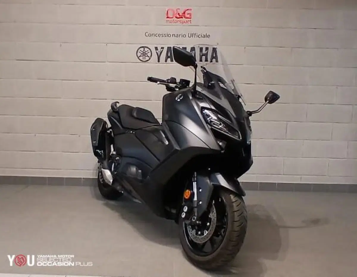 Yamaha T-Max 560 (2022 - 24) (7)