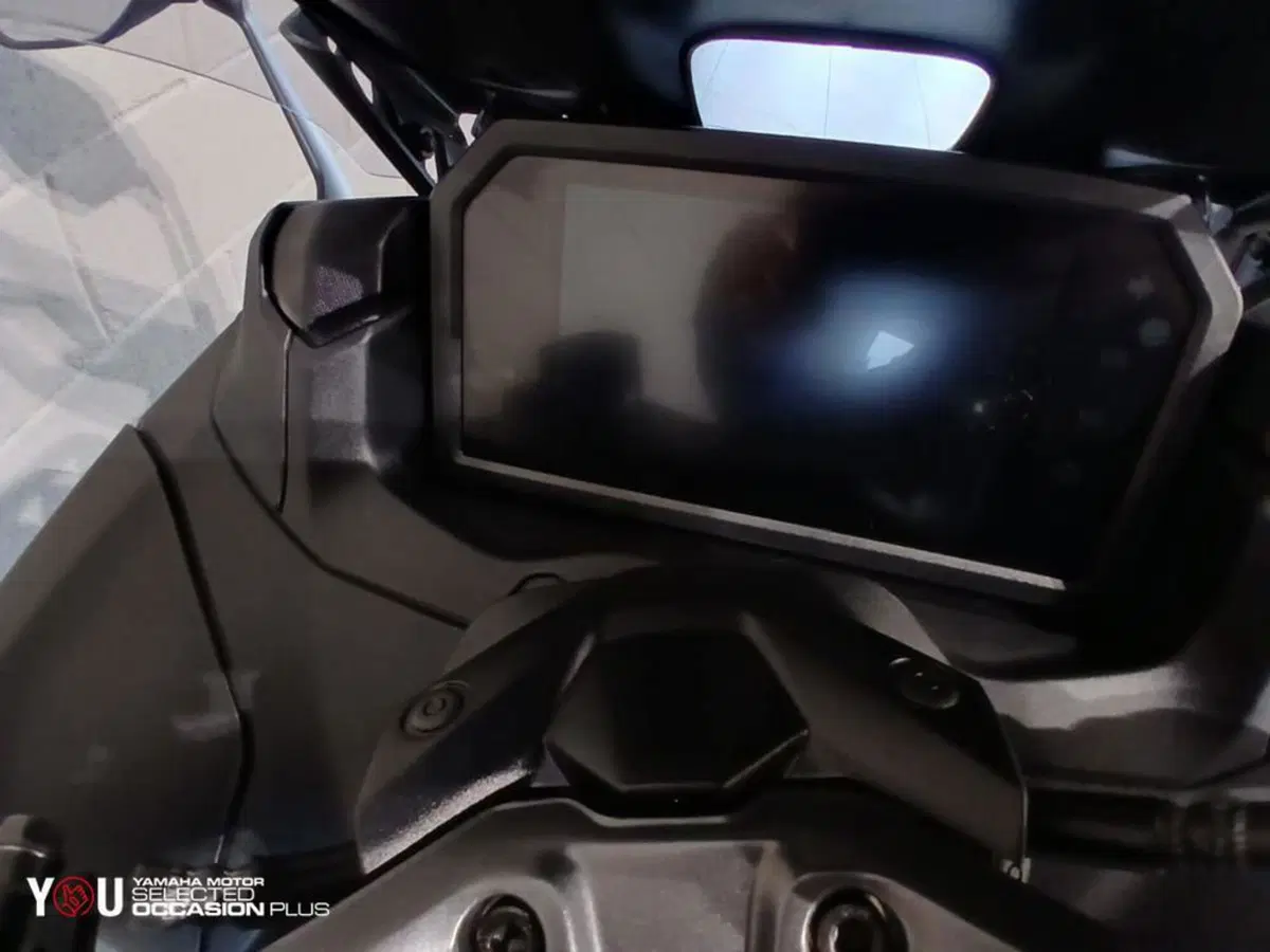 Yamaha T-Max 560 (2022 - 24) (5)