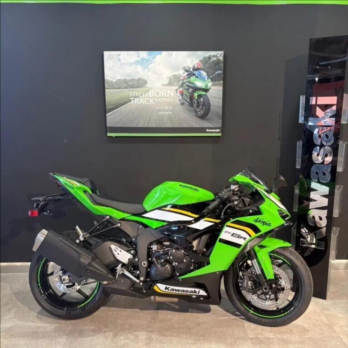 Kawasaki Ninja 636 ZX-6R (2024 - 26)