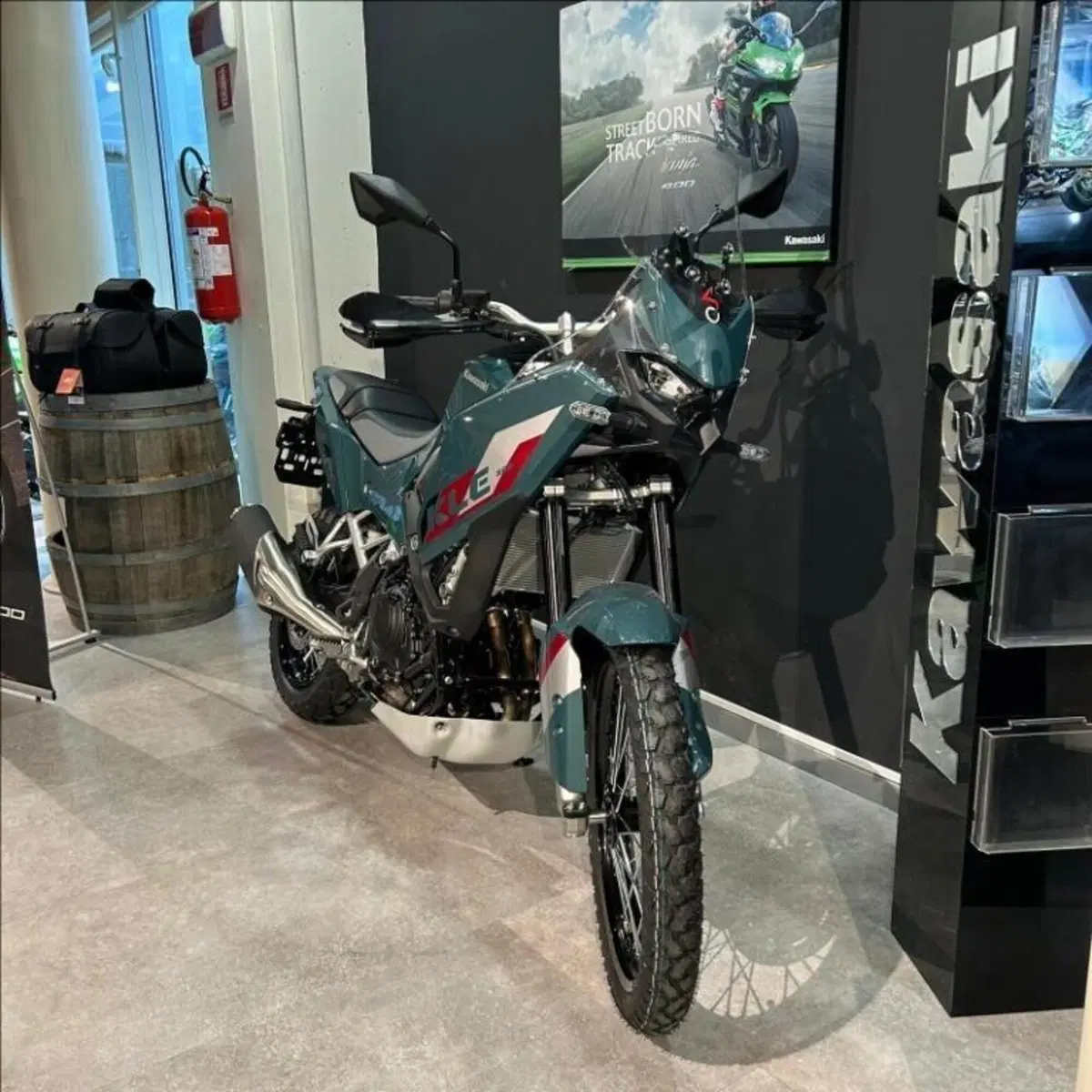 Kawasaki KLE 500 SE (2026) (3)