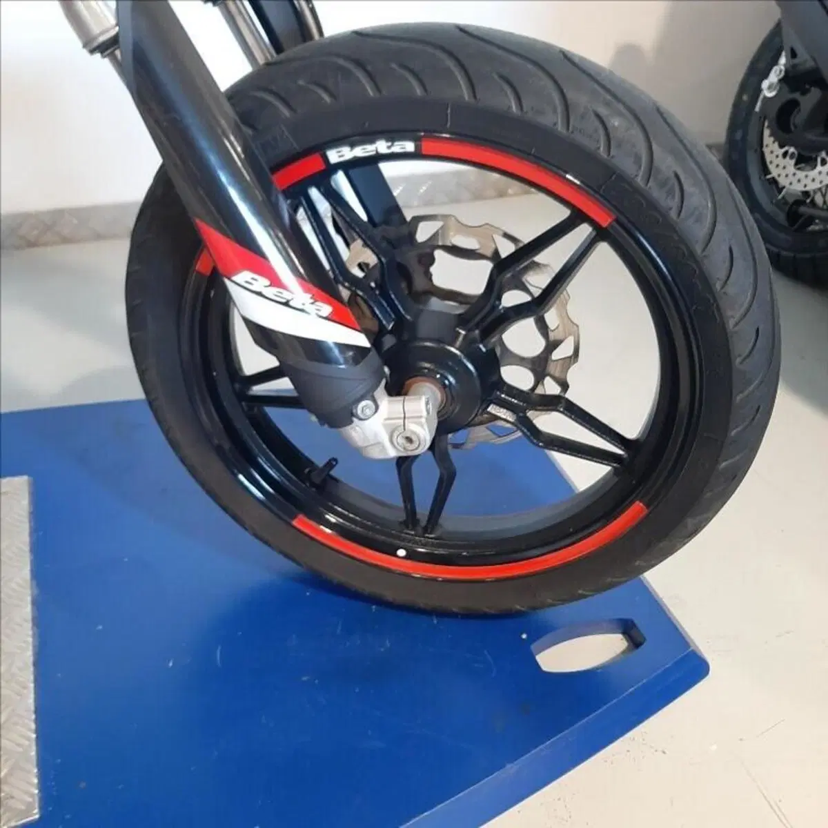 Betamotor RR 125 4T Motard R (2023 - 24) (3)