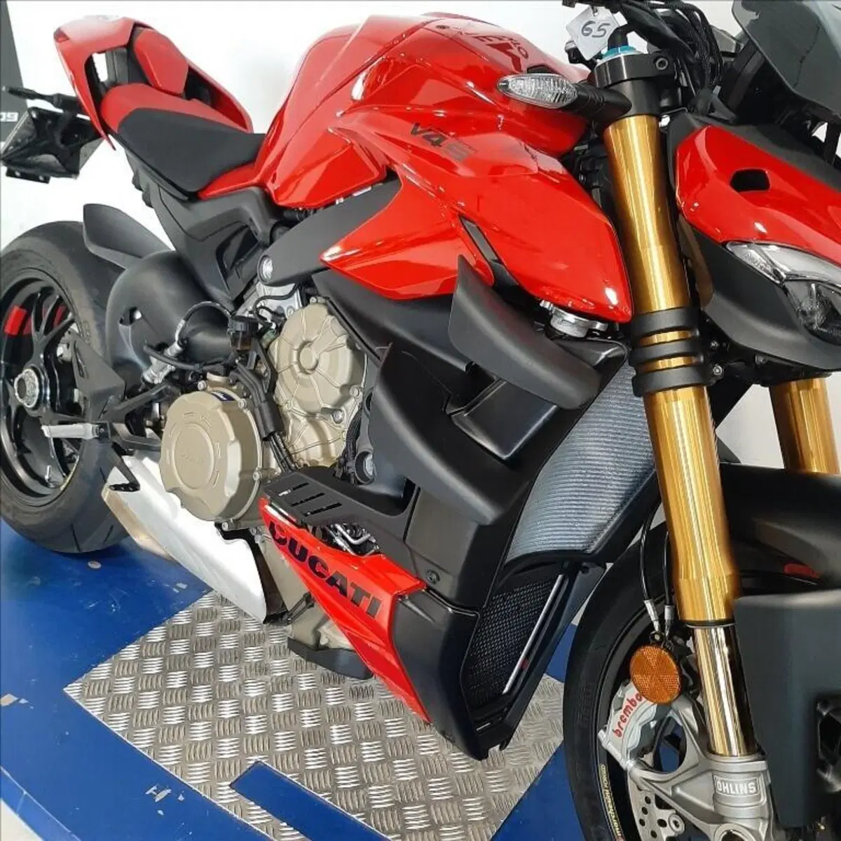 Ducati Streetfighter V4 S (2023 - 24) (5)