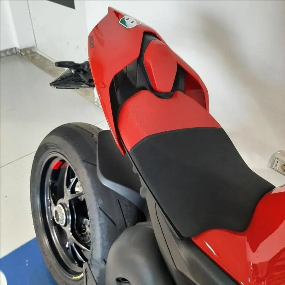 Ducati Streetfighter V4 S (2023 - 24) (9)