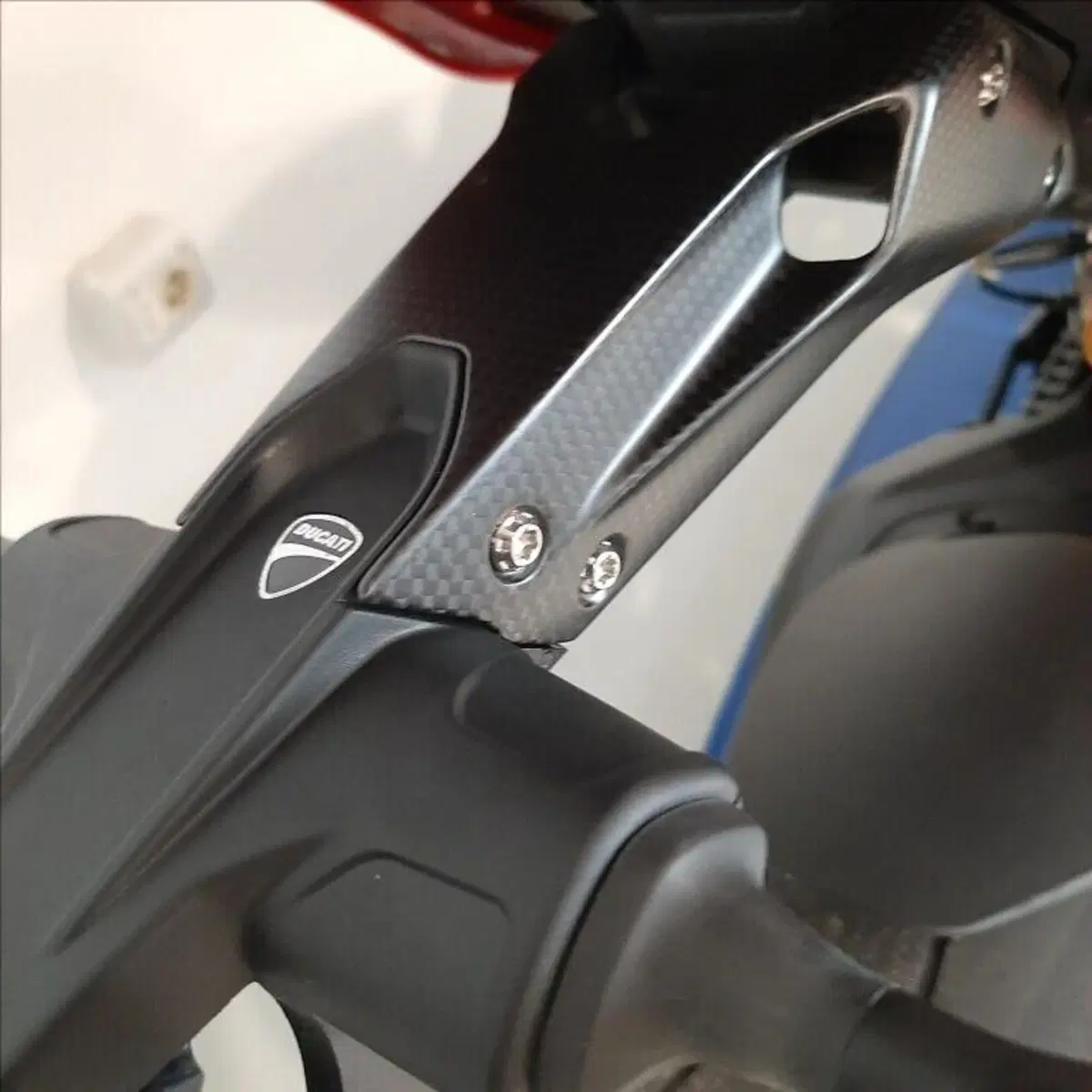 Ducati Streetfighter V4 S (2023 - 24) (13)